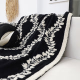 SOGA 130x170cm Throw Blanket Retro Vine Pattern Casual Stylish Cozy